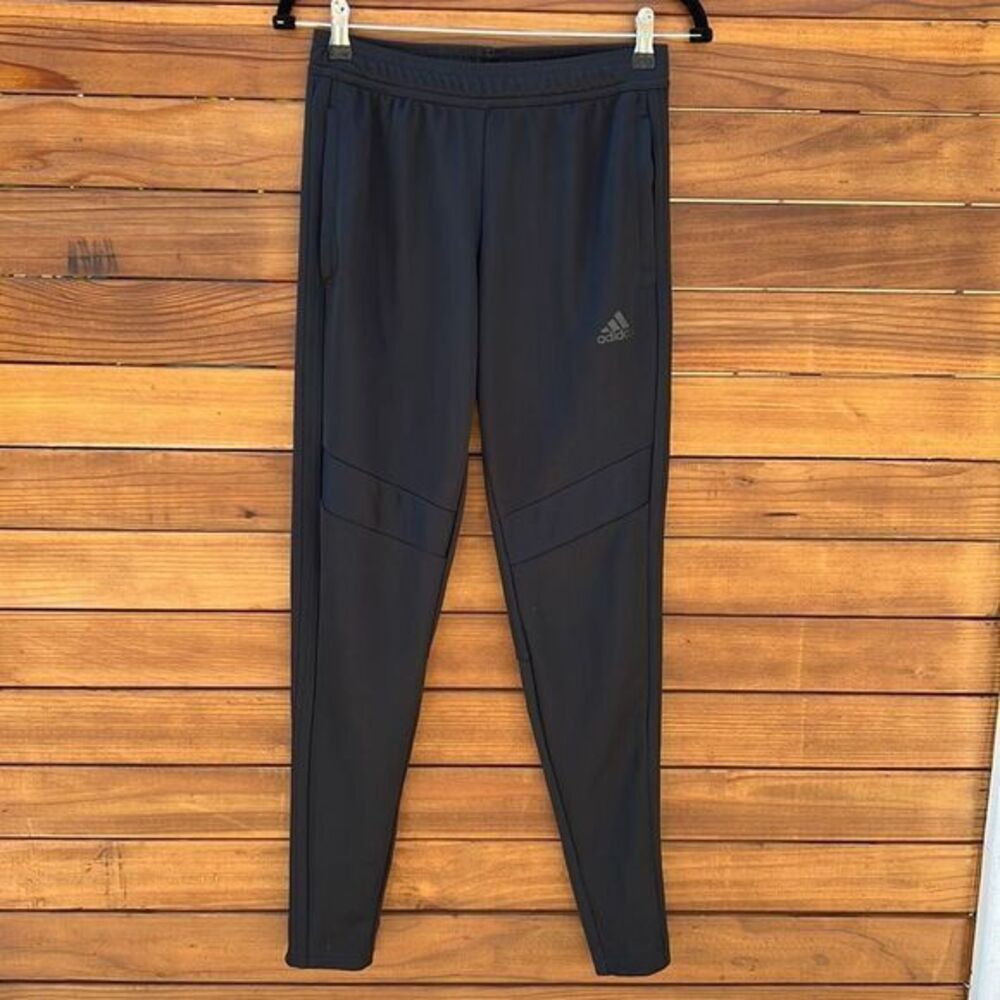 Adidas Sweatpants with zippered calves